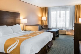 Quality Inn & Suites Houghton