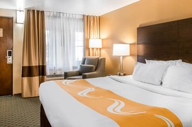 Quality Inn & Suites Houghton