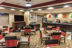 Comfort Inn & Suites