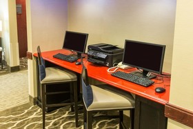 Comfort Inn & Suites