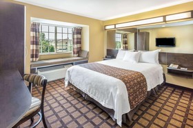 Sleep Inn & Suites Kalamazoo