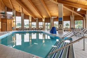 Comfort Inn & Suites Dimondale - Lansing