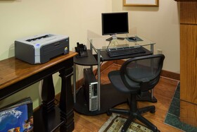 Country Inn & Suites by Radisson, Lansing, MI