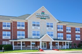 Country Inn & Suites by Radisson, Lansing, MI