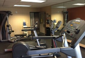 Country Inn & Suites by Radisson, Lansing, MI