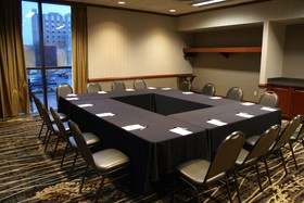 DoubleTree by Hilton Lansing