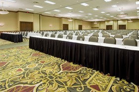 DoubleTree by Hilton Lansing