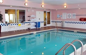 Holiday Inn Express Lapeer