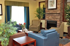 Holiday Inn Express Lapeer