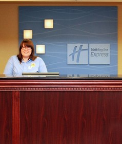 Holiday Inn Express Lapeer