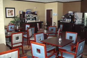 Holiday Inn Express Lapeer