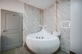 The Leo Collection Detroit, Ascend Hotel Collection
