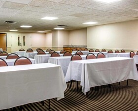 Comfort Inn Livonia