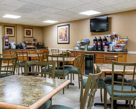 Comfort Inn Livonia