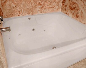 Comfort Inn Livonia