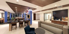 Holiday Inn Express and Suites Detroit Northwest - Livonia