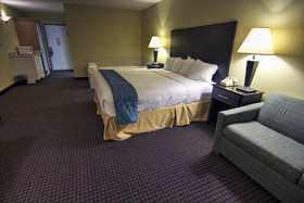 Best Western Lakewinds