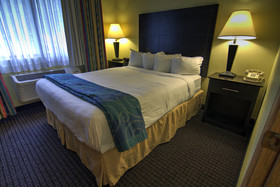 Best Western Lakewinds