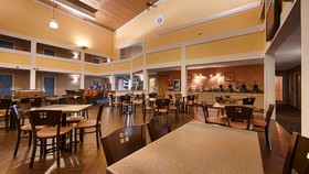 Best Western Lakewinds