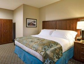 Bicycle Street Inn and Suites