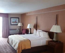 Hamilton Inn Select Beachfront