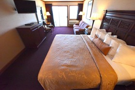 Hamilton Inn Select Beachfront