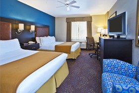 Holiday Inn Express Mackinaw City