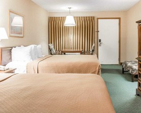 Quality Inn & Suites Beachfront