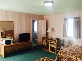 Rainbow Motel