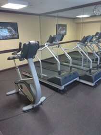 Baymont Inn & Suites Madison Heights Detroit Area