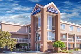 Baymont Inn & Suites Madison Heights Detroit Area