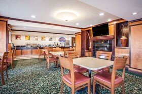 Baymont Inn & Suites Madison Heights Detroit Area