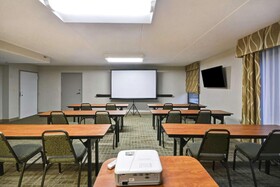 Hampton Inn Detroit/Madison Heights/South Troy