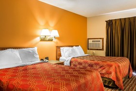 Econo Lodge Lakeside