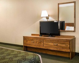 Quality Inn And Suites Munising