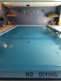 A Victory Inn & Suites - Muskegon