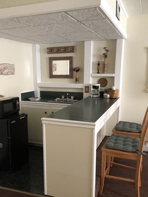 A Victory Inn & Suites - Muskegon