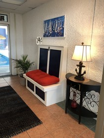 A Victory Inn & Suites - Muskegon