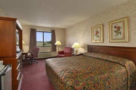 Baymont by Wyndham Muskegon