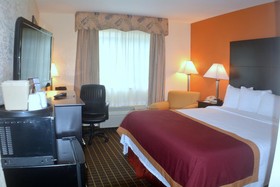 Baymont by Wyndham Muskegon