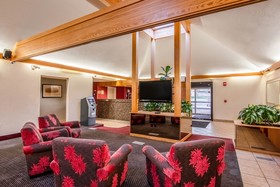 Quality Inn & Suites Muskegon