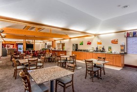 Quality Inn & Suites Muskegon