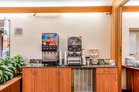 Quality Inn & Suites Muskegon
