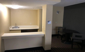 Days Inn By Wyndham Muskegon