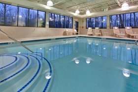 Holiday Inn Express & Suites Detroit-Novi