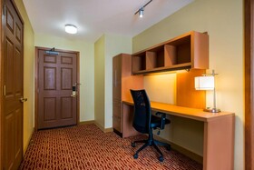 Sonesta Simply Suites Detroit Novi