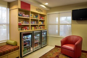 Sonesta Simply Suites Detroit Novi