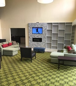Days Inn & Suites by Wyndham Rochester Hills MI