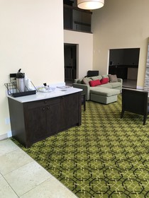 Days Inn & Suites by Wyndham Rochester Hills MI