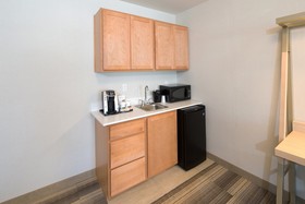 Holiday Inn Express & Suites Rochester Hills - Detroit Area